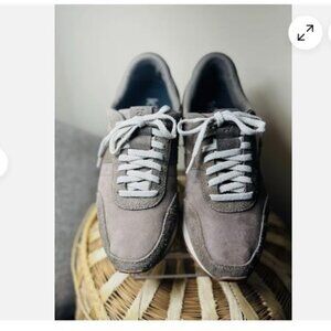 Kizik Milan Coffee Liqueur Mens Size 11 Athletic Sneaker Shoes Comfort